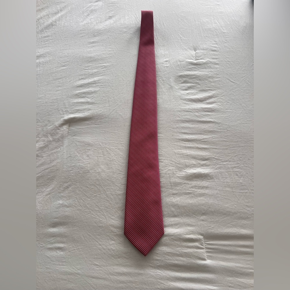 JONES NEW YORK Elegant Red Men's Tie. Used once.